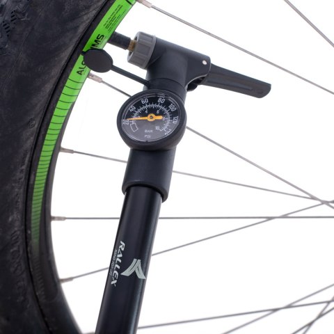 Pompka do roweru z manometrem RALLEX rowerowa ręczna do piłki materaca z uchwytem na rower SHANGHAI RALLEX INDUSTRIAL