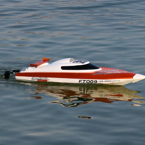 Łódź zdalnie sterowana na pilota RC FT009 pomarańczowa Kik Sp. z o. o. Sp. k.