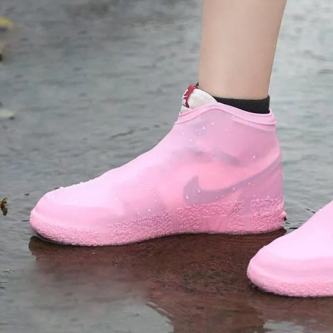 Gumowe wodoodporne ochraniacze na buty rozmiar "26-34" - jasnoróżowe HaloFuture